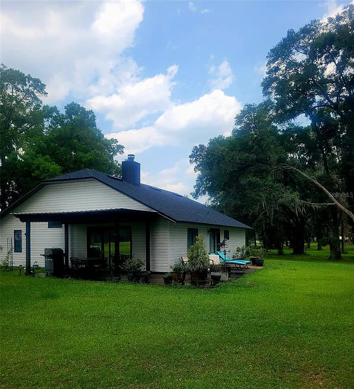 15016 NW 32nd Ave, Newberry FL - Owner Finance Home