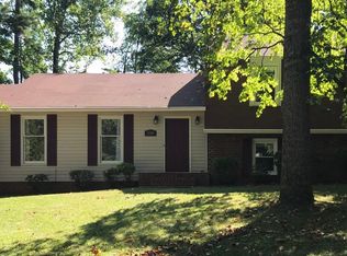 200 Woodville Dr, Forest, VA 24551