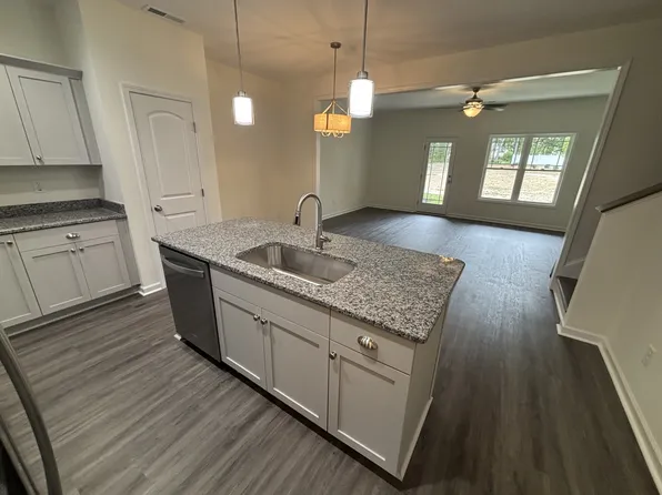 514 S Ryals St #1, Benson, NC 27504