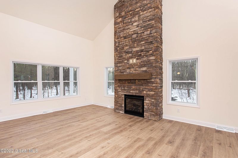 2nd image of 146 Knapp Road