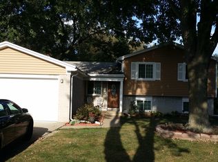 11051 Dill Ct, Sterling Heights, MI 48312