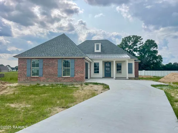 110 Candy Cane Ln, Youngsville, LA 70592