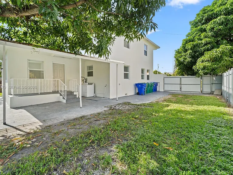 255 Beacom Blvd #DOWNSTAIRS — Photo 15