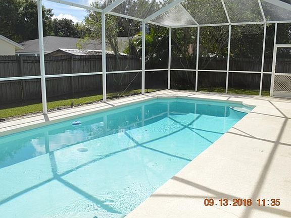 2nd image of 10207 Ashley Oaks Dr
