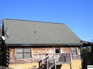 931 Buck Way #CABIN131, Sevierville, TN 37876
