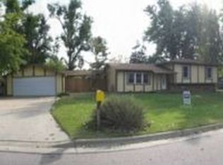 1803 Tumbleweed Dr, Hutchinson, KS 67502