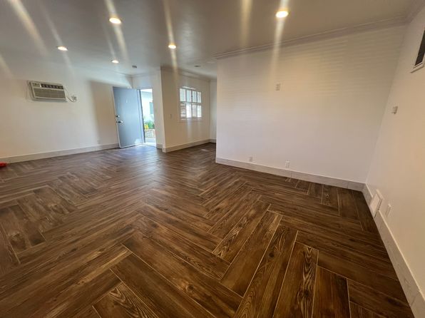 829 N San Vicente Blvd APT 1