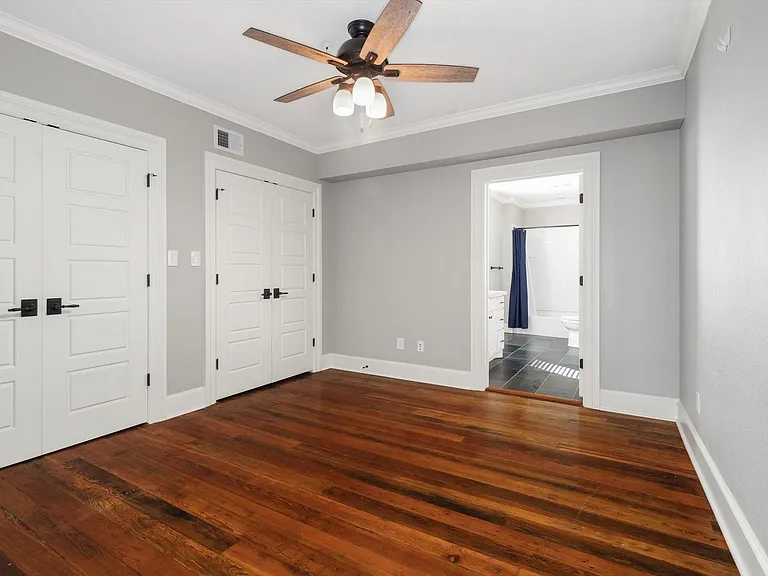 405 24th St #201 — Photo 13