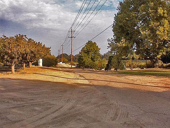 1st image of 17499 E South Ave