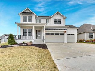 17212 Bradshaw St, Overland Park, KS 66221