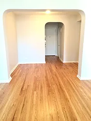 Rented by Chana Ofek, LREB