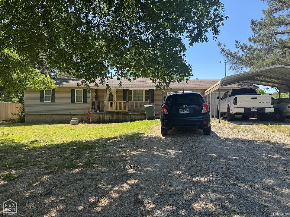 1st image of 71 Manley Ln