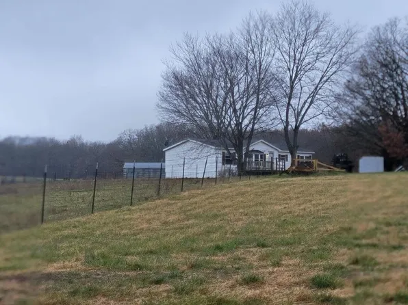 27 St Hwy W Road W, Elkland, MO 65644