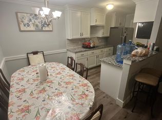 1824 S Perry Rd, Carrollton, TX 75006