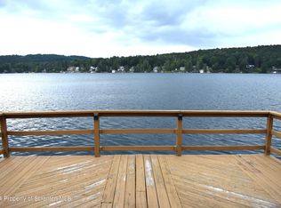 4796 Quaker Lake Rd, Brackney, PA 18812