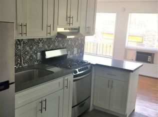 2816 W Sunset Pl #202, Los Angeles, CA 90005