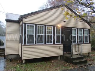 2 Old Norwich Rd, Quaker Hill, CT 06375