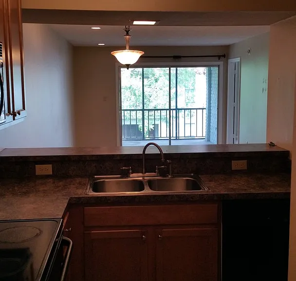 2934 Plaza Terrace Dr — Photo 11
