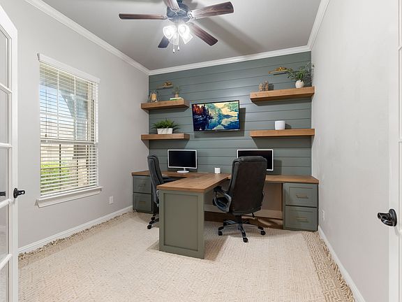 2nd image of 10713 Marble Falls Pl