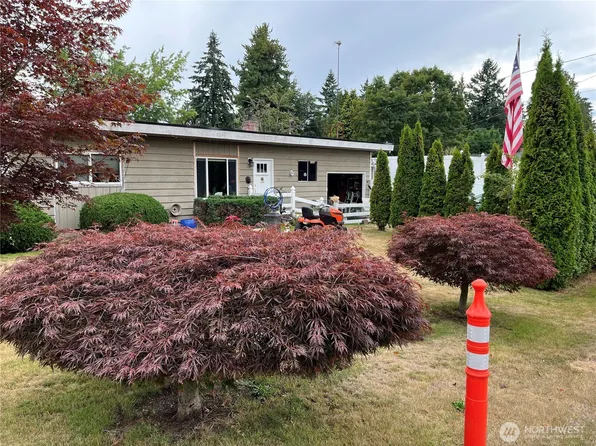 2560 E 3rd Street, Port Orchard, WA 98366