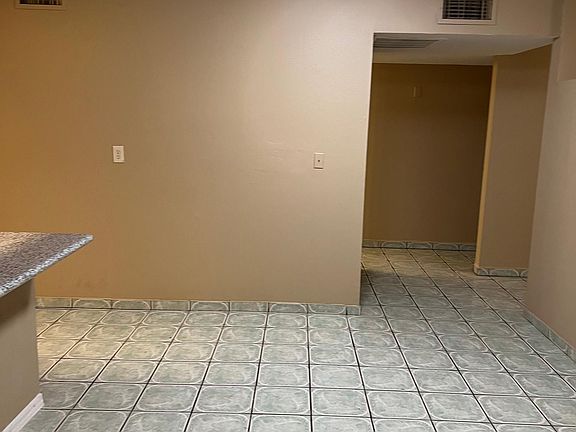 5th image of 2341 N 56th Ave