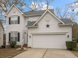 108 Henson Pl, Apex, NC 27502