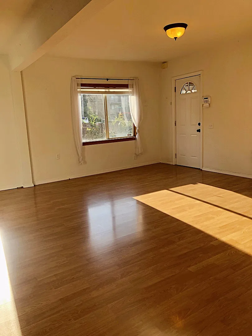 Available November 10th! Beautiful Rambler With Ev Charging & A Fully Fenced Backyard In White Ce... — Photo 4