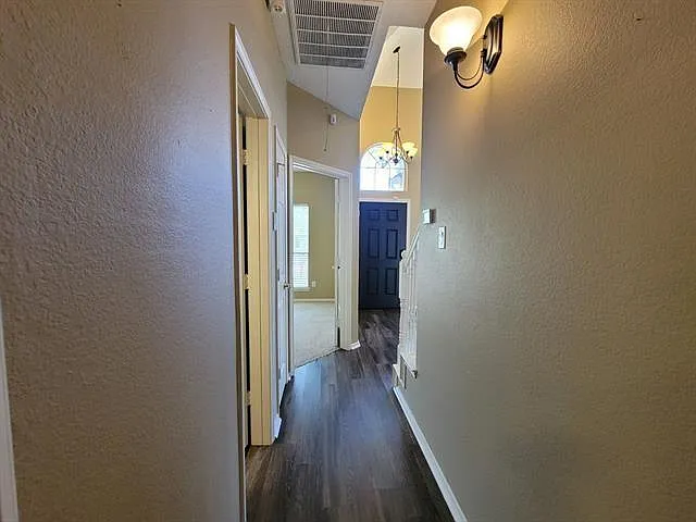 1365 Mae Dr — Photo 11