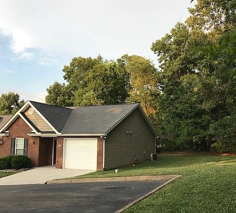 4th image of 3202 Sweet Pine Way