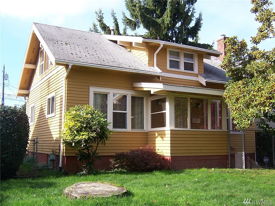 1st image of 4038 S D St