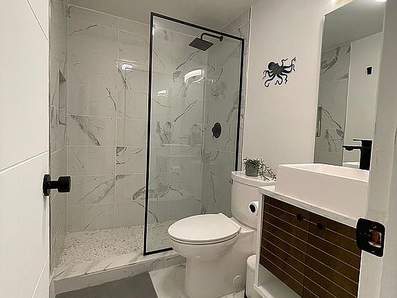 3rd image of 3201 SE 10th St APT A9