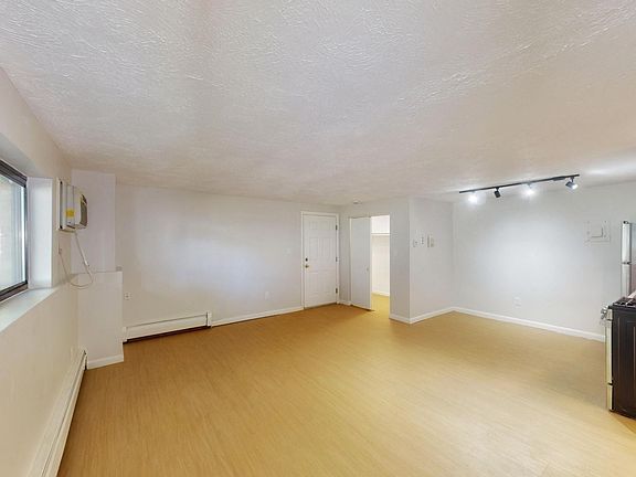 5th image of 87-89 Lake St #3