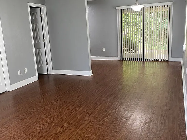 2610 Old Bainbridge Rd #D — Photo 7