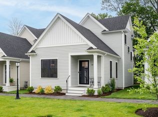 10 Lenox Ln #10, South Easton, MA 02375