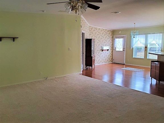 2nd image of 17 Julip Ln