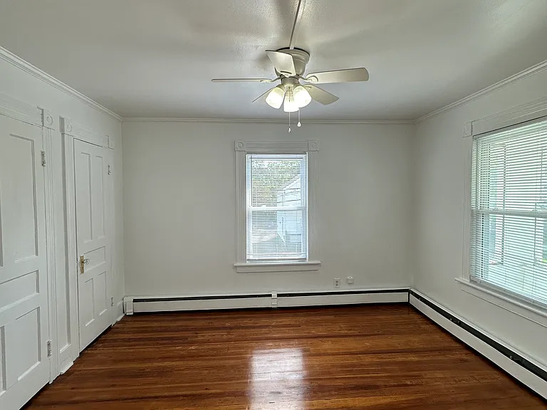 35 Maud St #2 — Photo 19