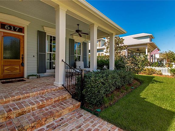 3rd image of 617 Bocage Ct S