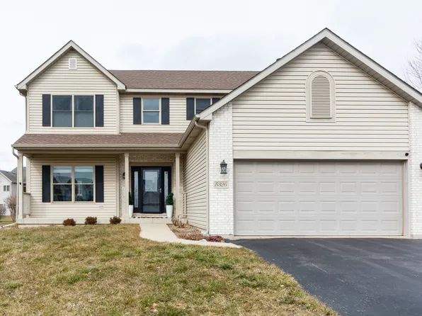 5326 Golden Hawk Rd, Richmond, IL 60071