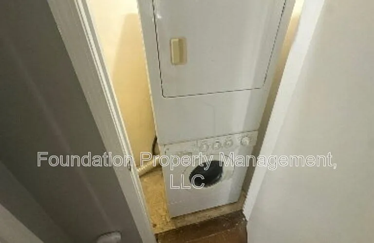 3182 Crump Ave — Photo 9