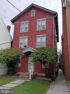 230 S 6th St, Lebanon, PA, 17042