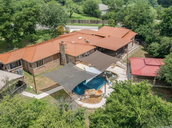 270 E Skyview Dr, San Antonio, TX 78228
