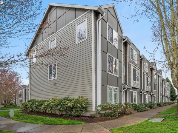 900 SW 173rd Ave, Beaverton, OR 97006