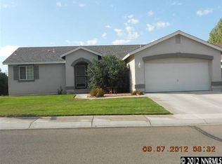 401 Sunshine Ln, Fernley, NV 89408