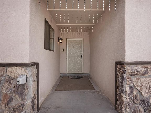3rd image of 305 Gorman Ave