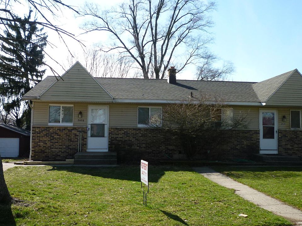 1st image of 2456-2458 31st St SW