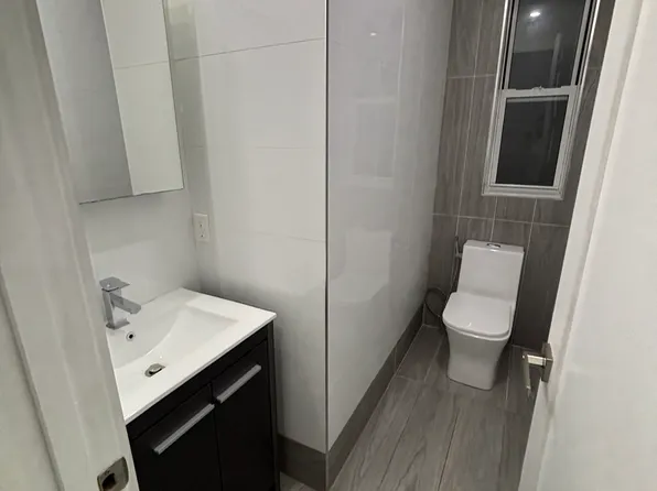 270 Hancock Avenue image 7 of 10