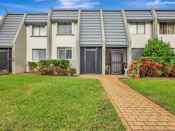2nd image of 4802 Esedra Court #4802