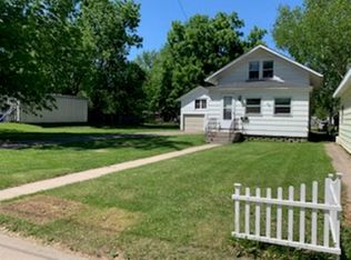 427 Main St E, Waterville, MN 56096