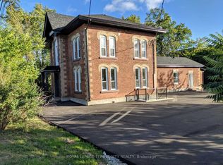 44 Main St N #6, Halton Hills, ON L7J1W2