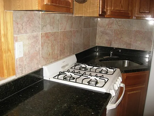 Rented by City Connections Realty | media 25